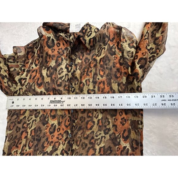 Chico's Women Animal Print 100% Silk Sheer Button-Down Blouse Size 1 Long Sleeve - Picture 6 of 7